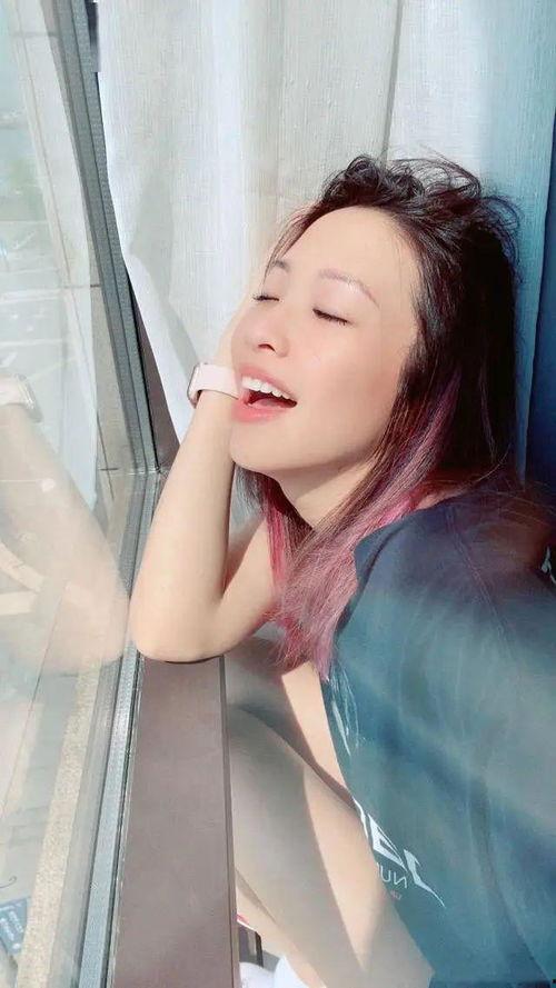 娱乐吃瓜姐网红,揭秘网红圈幕后故事